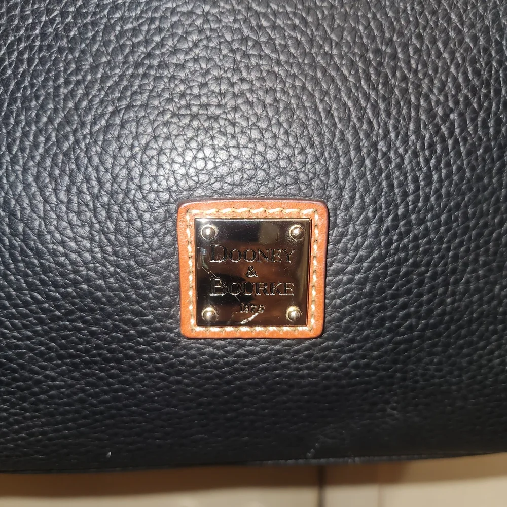 Dooney & Bourke Pebble Leather Selena Crossbody - Picture 4 of 7